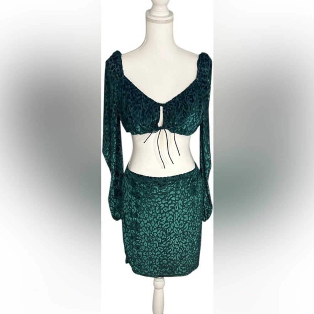 Blue Blush Teal Leopard Print Skirt Set